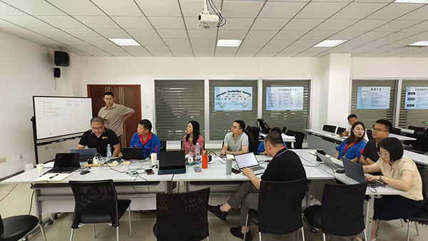 RDMi<sup>®</sup>专家团队指导江铃控股TRIZ创新方法实战项目正式启动